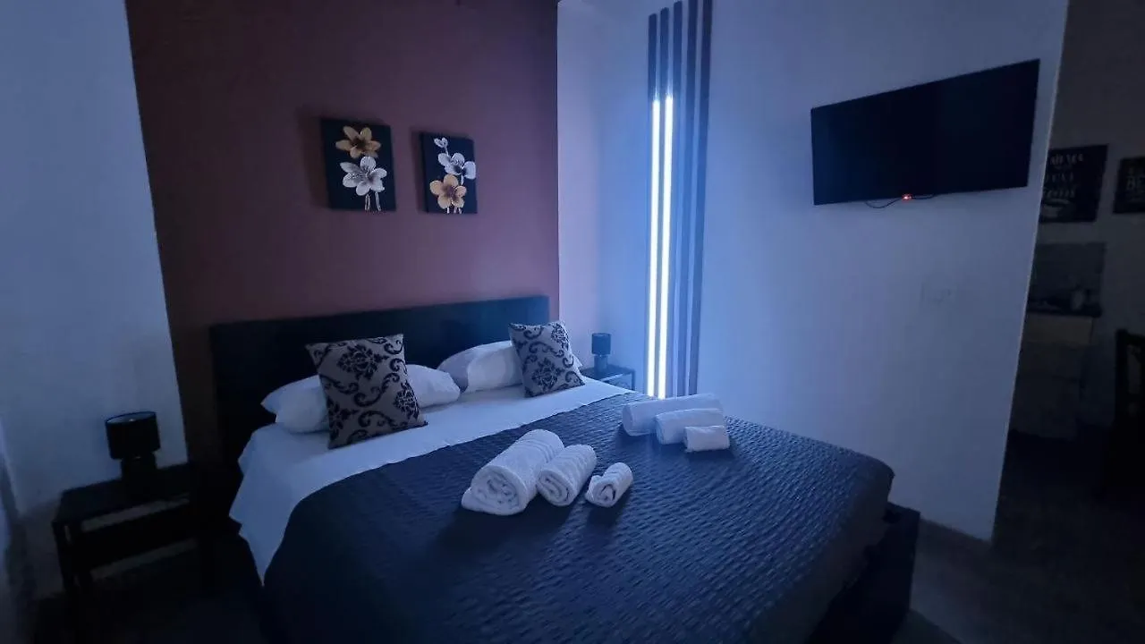 Enne'S Apartments In The Heart Of Palermo 0*,  Italia